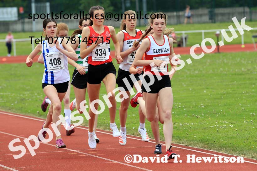 Women and Girls 1500 metres, 2022 North Eastern Track and Field Champs., Middlesbrough. David T. Hewitson/Sports for All Pics